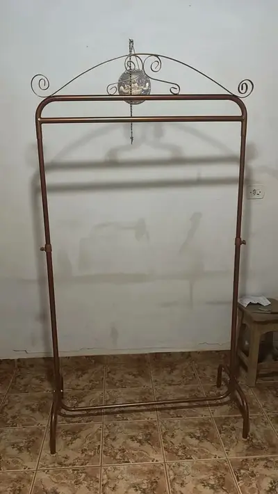 foto de Arara De Roupa Cabideiro De Chão Vintage Theway 1m Premium