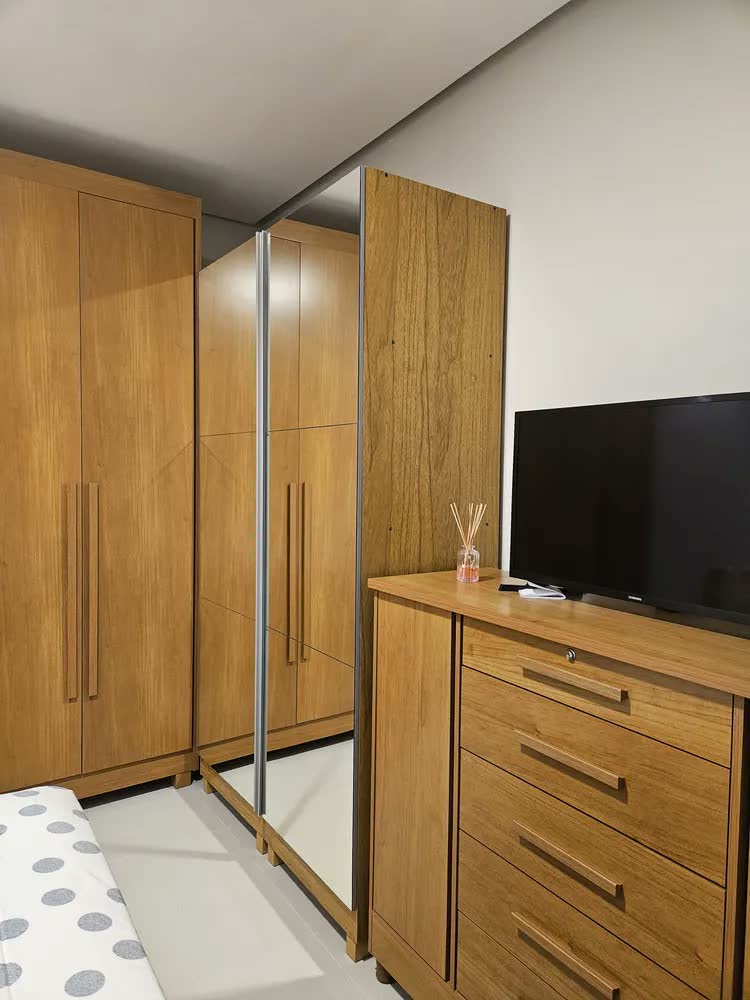 foto de Sapateira 1 Porta Com Espelho Gold Gelius Cor Naturale