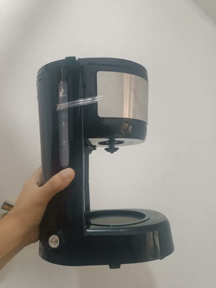 foto de Cafeteira Elétrica Electrolux Efficient com Jarra de aço Inox 15 xicaras 600ml ECM12