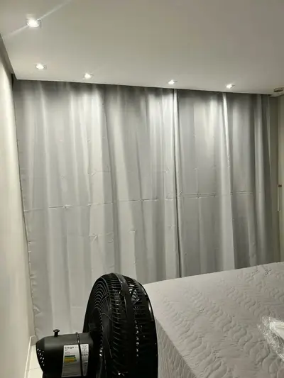 foto de Cortina Blackout Premium 4,00x2,70m Trilho Suíço (varão 3m)