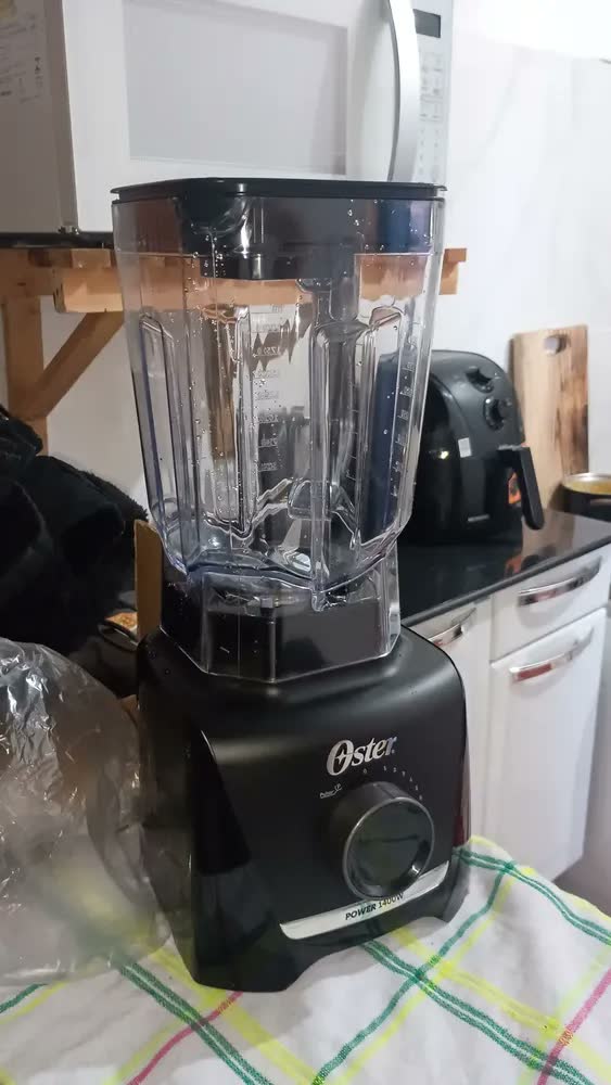 foto de Liquidificador 1400 Full Oster Preto 3,2l Oster