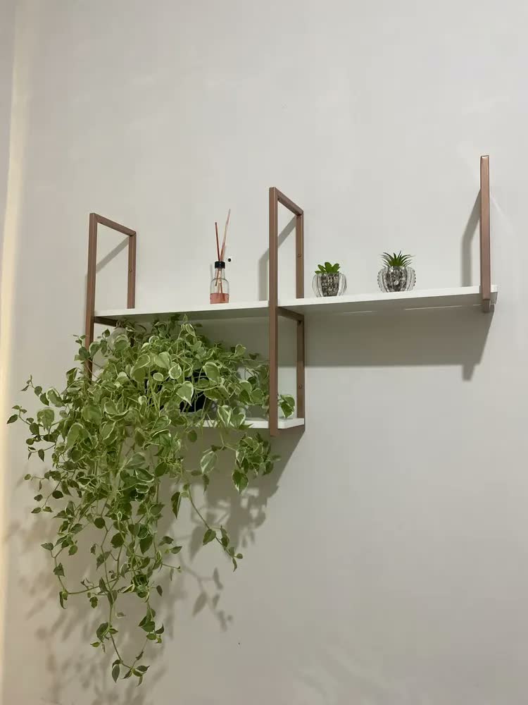 foto de Prateleira Nicho Estilo Industrial Moderna Suspensa Promoção