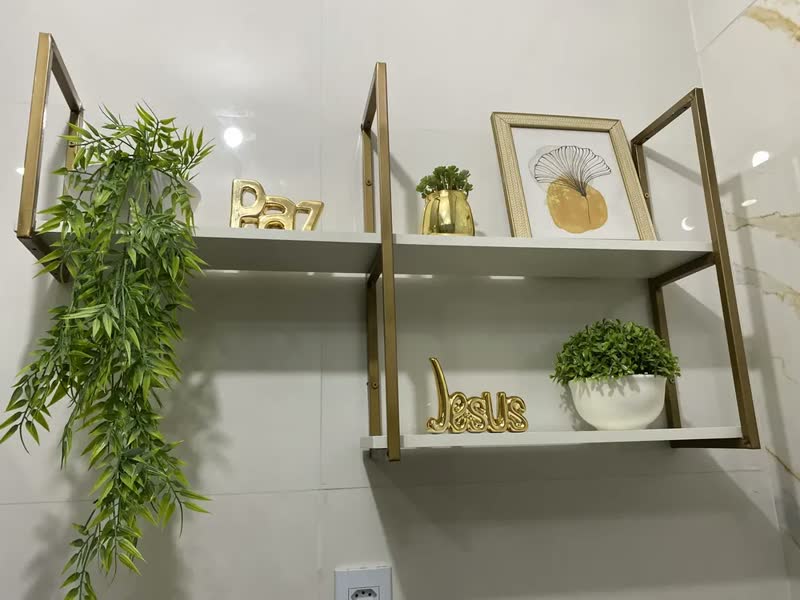 foto de Prateleira Nicho Estilo Industrial Moderna Suspensa Promoção