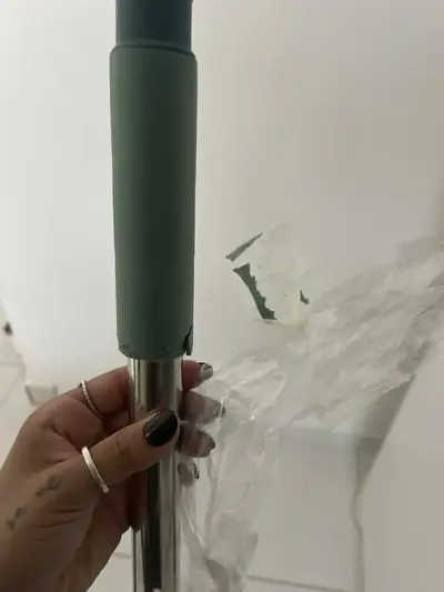 foto de Rodo Vassoura Giratório 180° Tender Trove Silicone Premium Antirisco Cabo Alumínio Ergonômico Seca em 1 Passada Multiuso Pisos Porcelanato Vidros Box Janelas Azulejo Tapete Carro