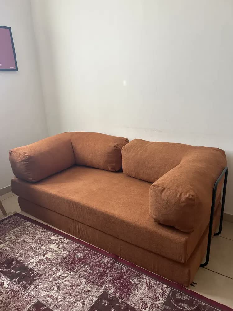 foto de Sofá 2 Lugares Buble Espumática Com Metal Preto 180cm Cama