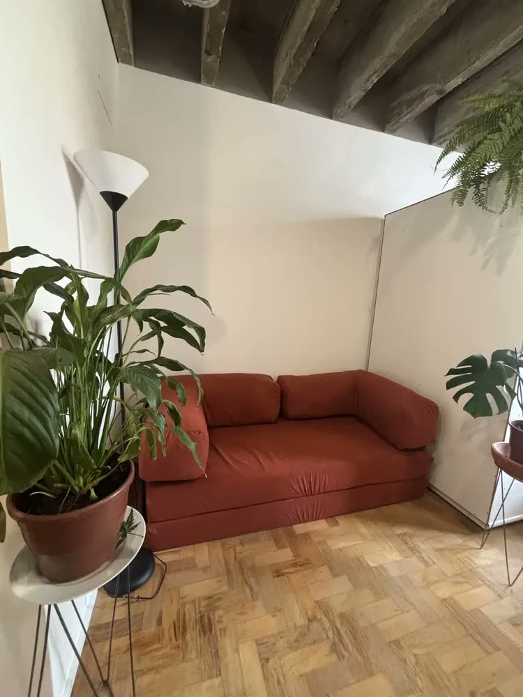 foto de Sofá 2 Lugares Buble Espumática Com Metal Preto 180cm Cama