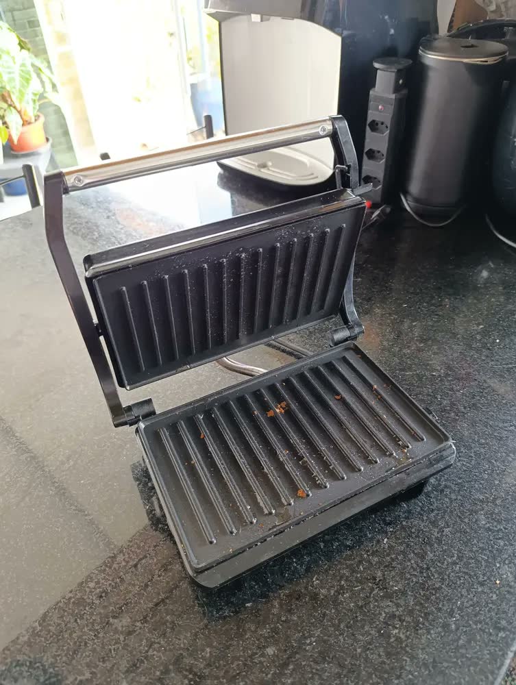 foto de Grill Arno Compact Preto Gpto