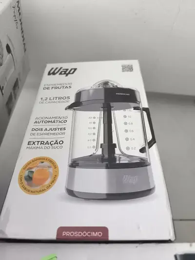 foto de Espremedor de Frutas 1,2L WAP WJ1200 40W com Acionamento Automático e Dois Ajustes de Espremedor 220V