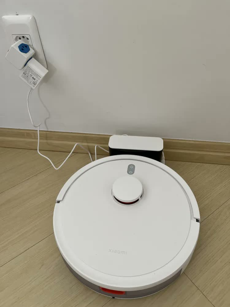 foto de Robo Aspirador De Pó Inteligente S20 Preto Xiaomi