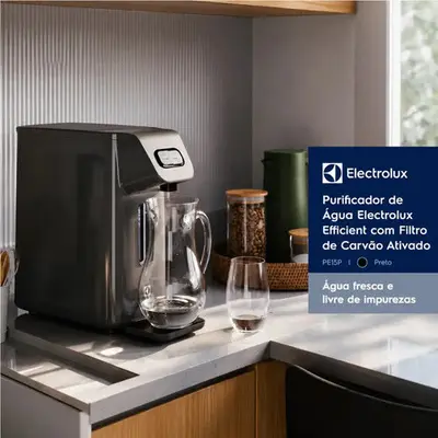 foto de Purificador de Água Gelada Fria e Natural PE15P Electrolux Compacto Eletronico Placa Filtro refil 6 meses ou 3000l Bivolt - preto