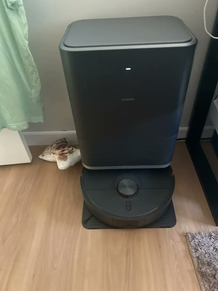 foto de Aspirador robo Xiaomi Vacuum X20 Max BHR9218US cor preto
