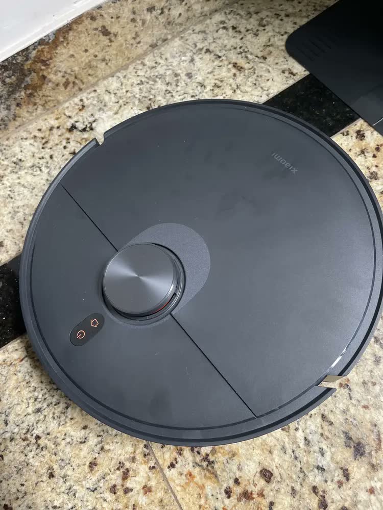 foto de Aspirador robo Xiaomi Vacuum X20 Max BHR9218US cor preto