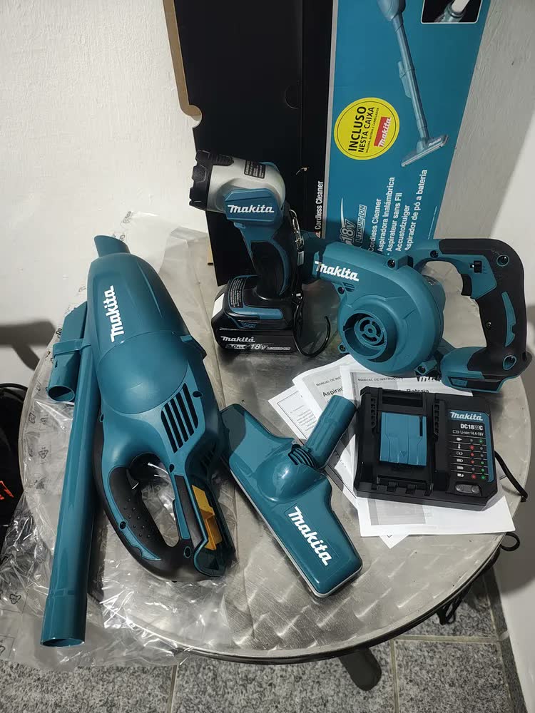 foto de Aspirador Pó Makita DCL180Z 18V+Bateria 3Ah+Carregador Bivolt