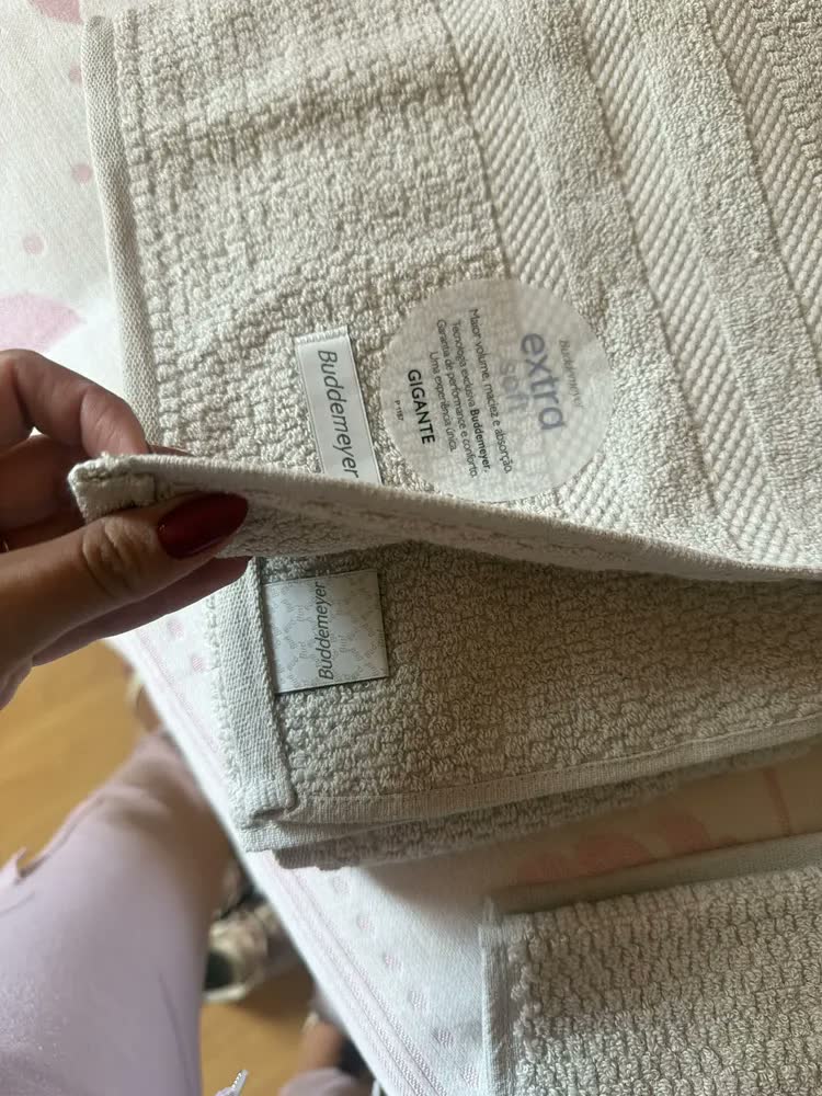 foto de Jogo Toalha Banhão Buddemeyer Vanilla Extra Soft Algodão 4pç Cor Branco 1011