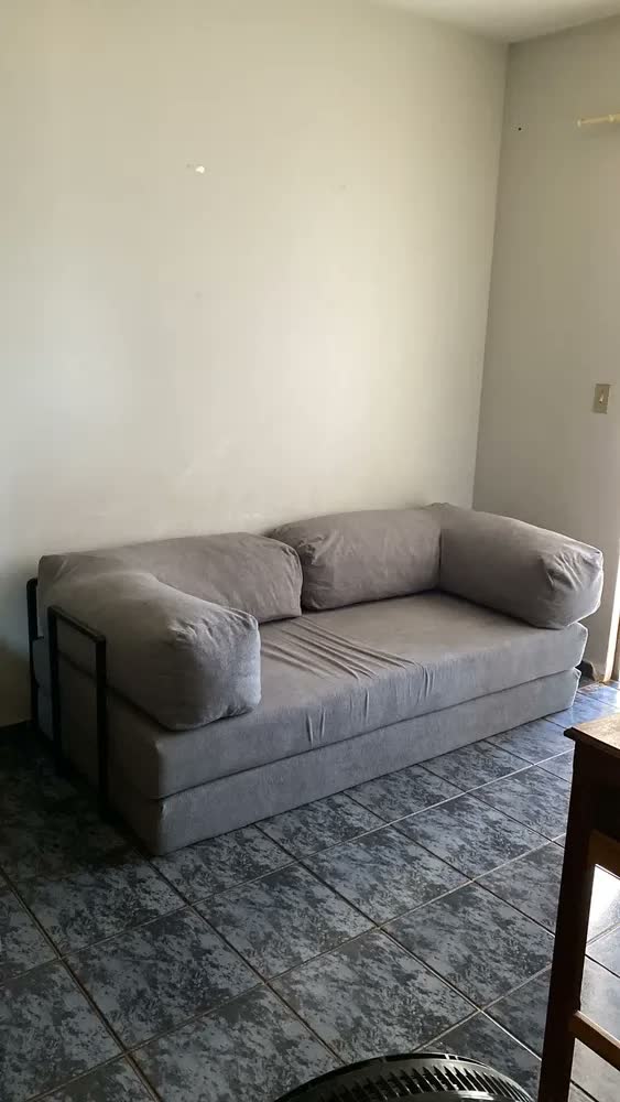 foto de Puff Sofá Que Vira Cama Casal 2 Em 1 Pufe Na Caixa Moderno Cor Terracota Industrial