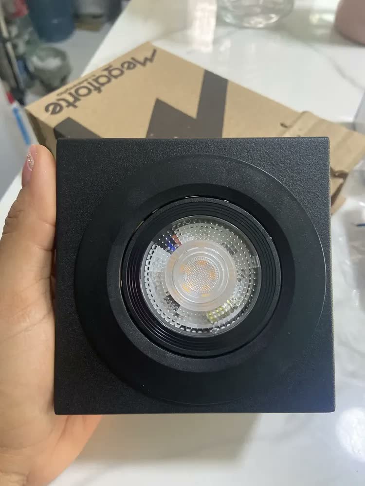 foto de Spot Slim Sobrepor Preto Led 7w Quente Em Alumínio Teto Beiral Externo Interno Mf271 Mega Forte Iluminação