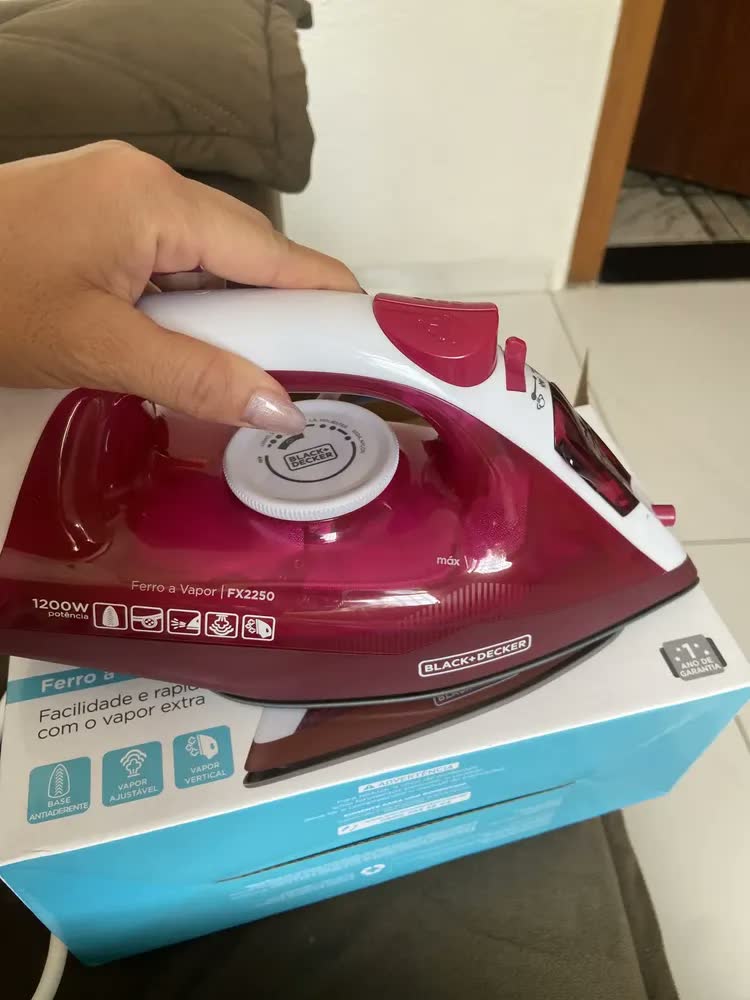 foto de Ferro De Passar Roupa À Seco Ou Vapor Black Decker Fx2250