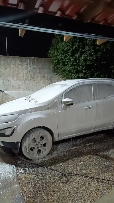 foto de Lavadora De Alta Pressão Economica Potente 1400w Vonder