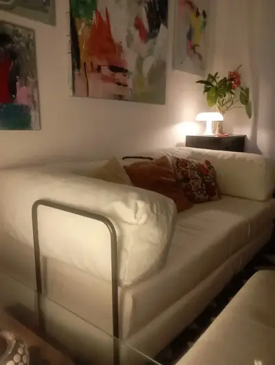 foto de Sofá Cama Retrátil Modular Cinza Em Bouclê Design Moderno Sofá Na Caixa Casal Industrial