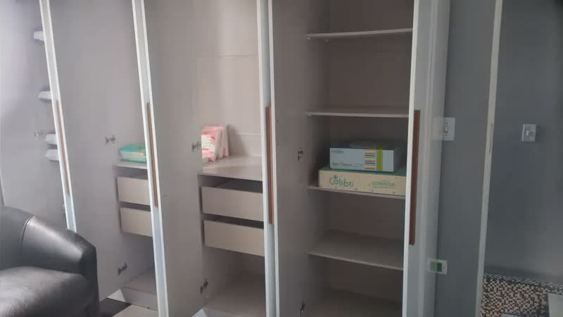 foto de Guarda Roupa Casal Branco Paris 8 Portas 4 Gavetas Espresso Móveis
