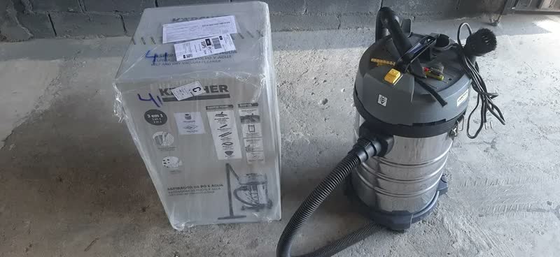 foto de Aspirador De Pó E Água Profissional Kärcher Nt 3100 Cor Alumínio