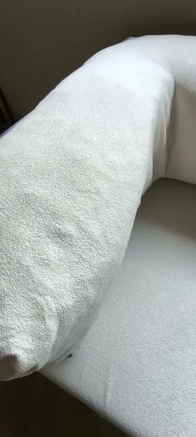 foto de Sofá Cama Dobrável Bouclê Bege/nude Na Caixa Modular Compacto Vira Cama Casal Estilo Industrial Para Sala