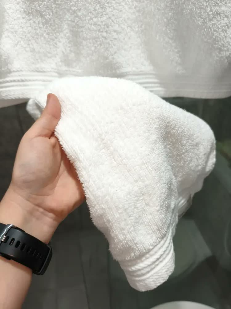 foto de Kit Jogo Toalhas Karsten 5 Banhão Rosto Piso Imperial Cor Lunar/gris