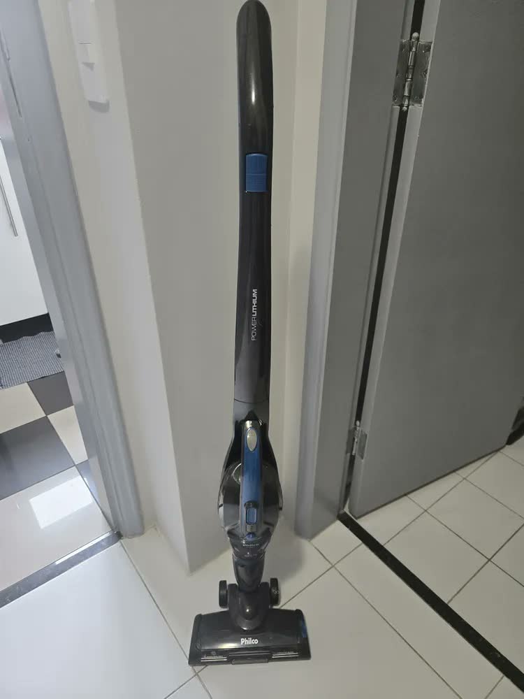 foto de Aspirador de Pó Vertical Philco PAS56 Sem Fio 2 em 1 para Casa com Bateria de Lítio