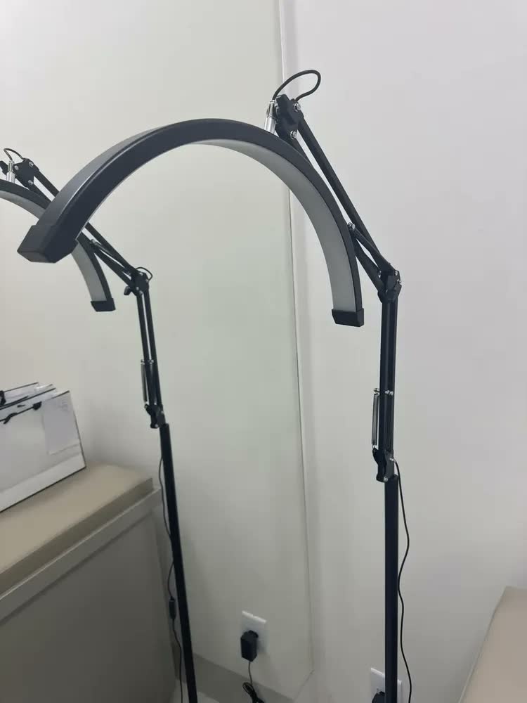 foto de Luminaria Chão Articulada Manicure Estetica Abajur De Chão