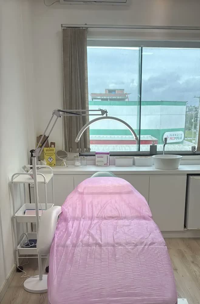 foto de Luminaria Chão Articulada Manicure Estetica Abajur De Chão