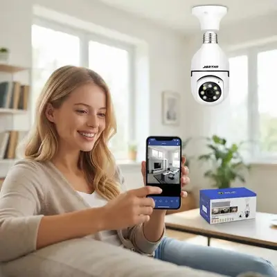 foto de Câmera Lâmpada Jortan Giratória 360° Visão Noturna Wi-Fi Full HD E27
