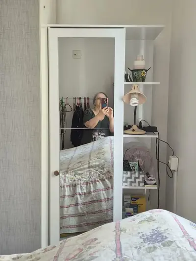 foto de Sapateira 1 Porta Com Espelho Paris Fidelitá Freijó