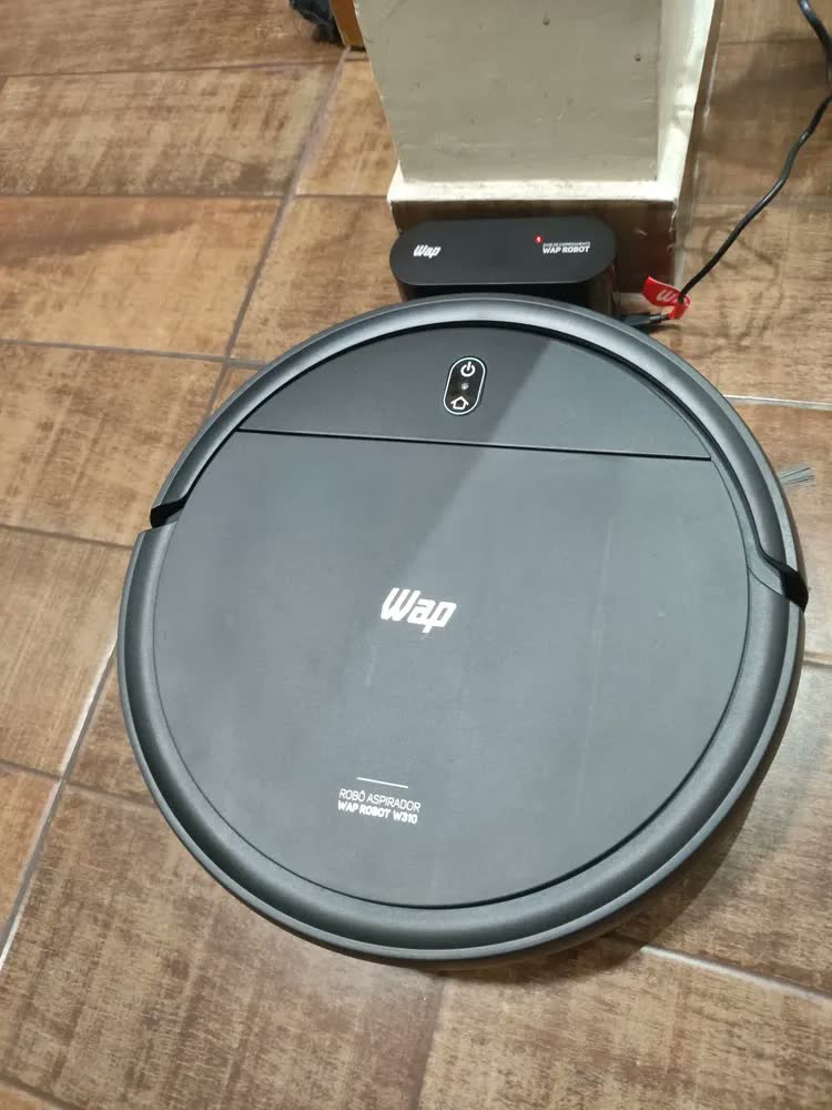 foto de Robô Aspirador 3 em 1 WAP ROBOT W310 Com Base Carregadora Bivolt