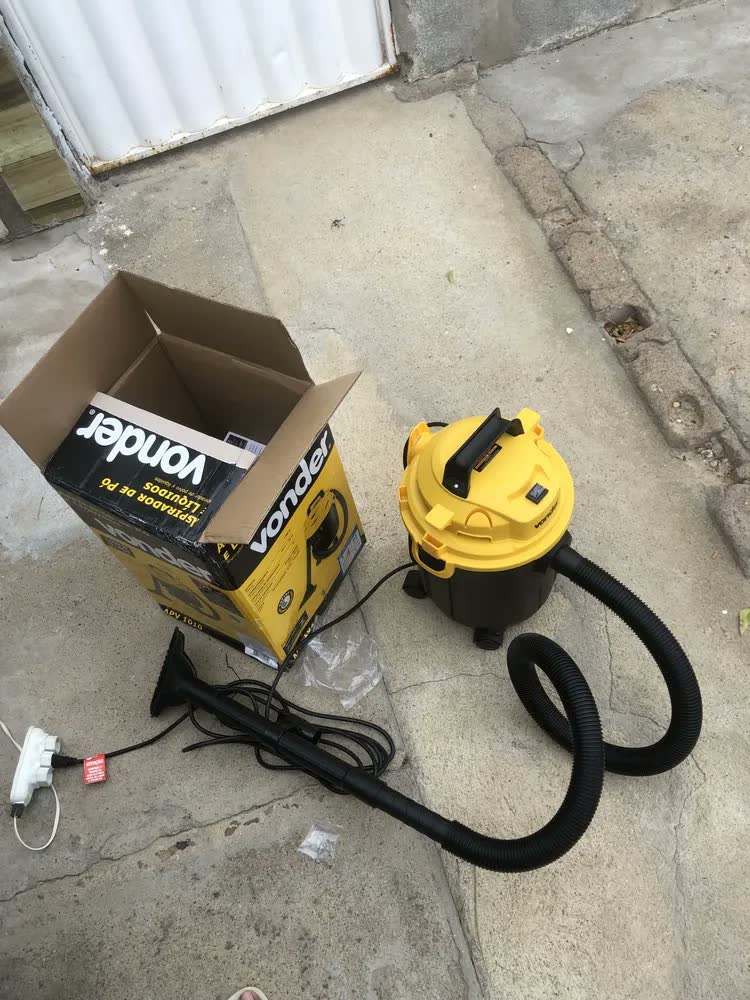 foto de Kit Lavadora 1600 E Aspirador De Pó E Líquido Apv1010 Vonder