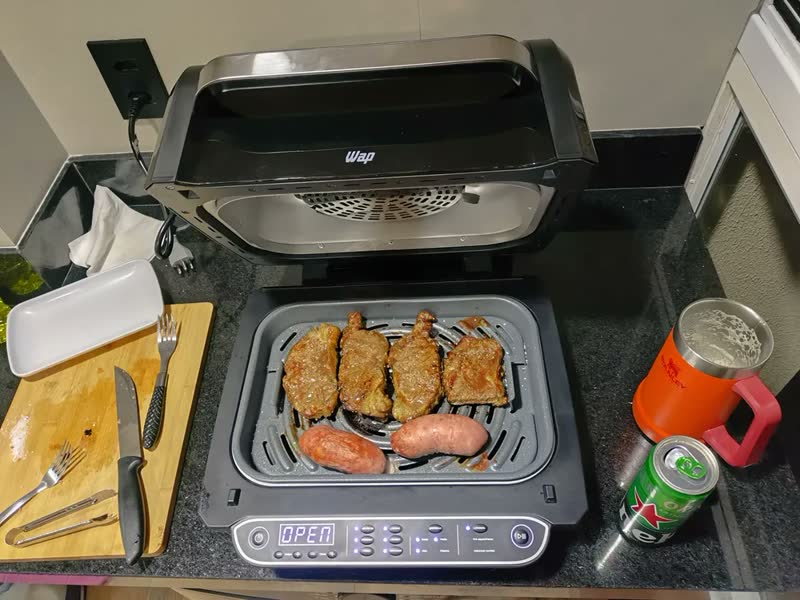 foto de Fritadeira Elétrica Air Fryer WAP Barbecue Heat WC AB1030
