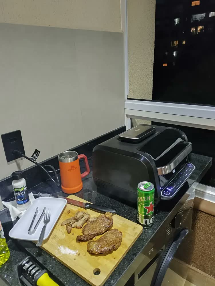 foto de Fritadeira Elétrica Air Fryer WAP Barbecue Heat WC AB1030