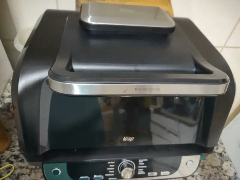 foto de Fritadeira Elétrica Air Fryer 12 Em 1 Barbecue Wap Digital Cor Preto