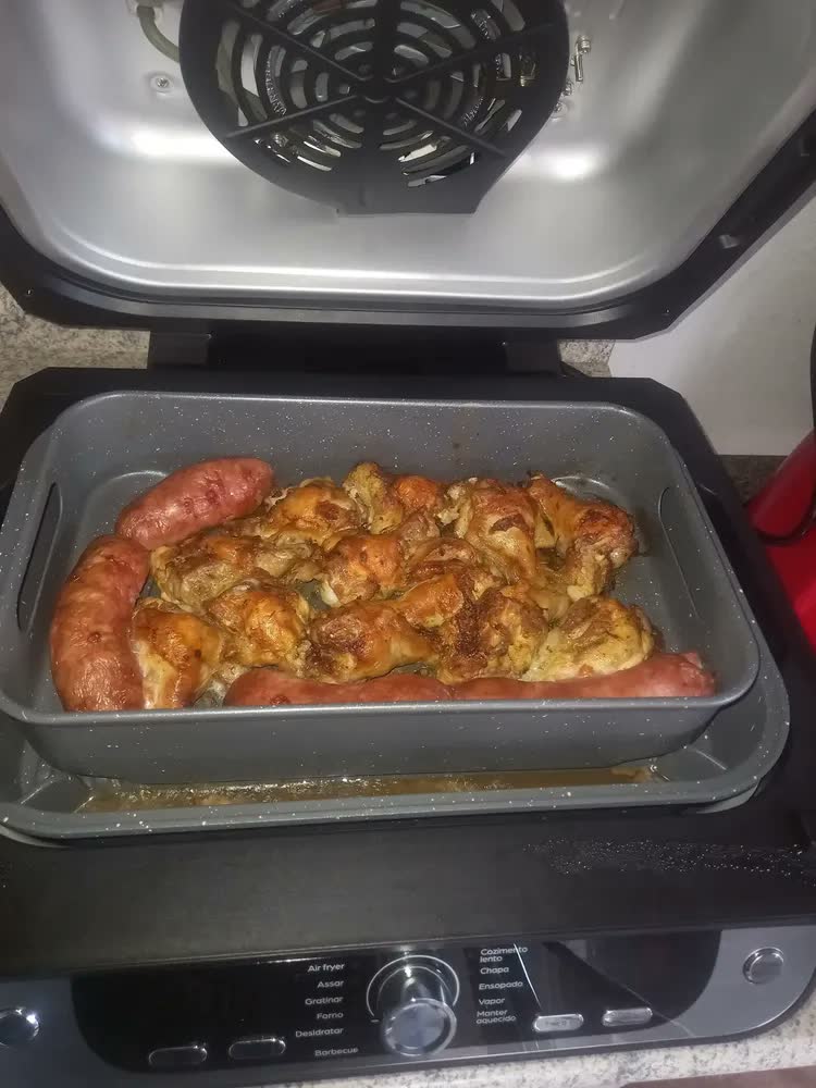 foto de Fritadeira Elétrica Air Fryer 12 Em 1 Barbecue Wap Digital Cor Preto