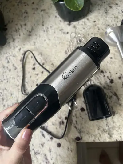 foto de Mixer De Mão Portátil 8 Velocidades 3 Em 1 Inox 800w Kookin Knhb1008 Multifuncional Com Função Turbo E Lâminas Aprimoradas 2 Afiadas + 2 Reforçadas Em Aço Inox 304