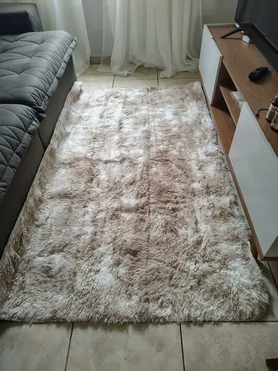 foto de Tapete 2,00x1,50 Felpudo Peludo Macio Sala Quarto