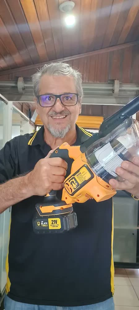 foto de Aspirador De Pó Portátil Industrial Profissional Filtro Hepa Bateria 21v Acompanha 6 Acessórios Tap21a The Black Tools