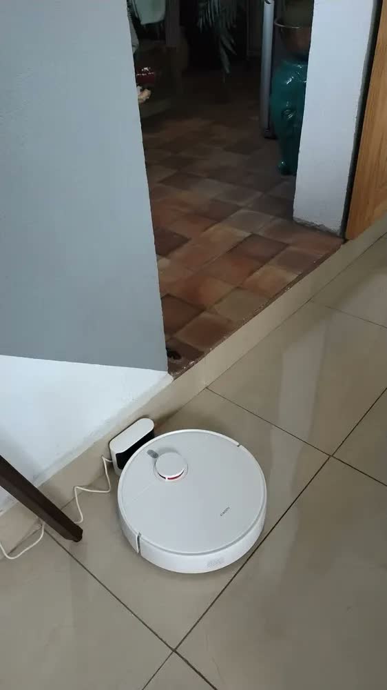 foto de Aspirador Robô Branco Xiaomi S40c Branco 127v