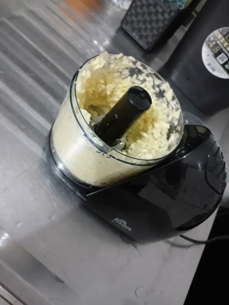 foto de Processador De Alimentos Mini Eletrico Turbo Cor Cinza Lunar Cinza Lunar Moonstone 220v - Kian