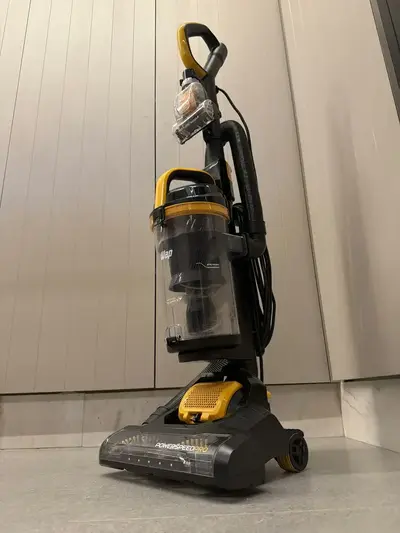 foto de Aspirador De Pó Vertical 2 Em 1 Wap Power Speed Pro 2200W 4 Litros Com Mangueira Extensiva E Escova Rotativa