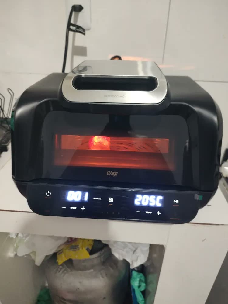 foto de Fritadeira Elétrica Air Fryer Wap Barbecue Wc Ab1090 Smoker Função Defumado E 4 Níveis De Grelha