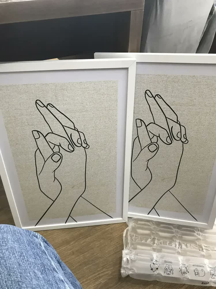 foto de Quadro C/moldura Mãos Dadas Amor Casal Para Cabeceira Quarto Cor Carvalho/avelã