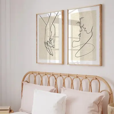foto de Quadro C/moldura Mãos Dadas Amor Casal Para Cabeceira Quarto Cor Carvalho/avelã