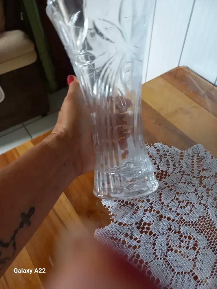 foto de Vaso Diamond Vidro Res. Plantas 23cm Flores Decoração Sala Cor Transparente