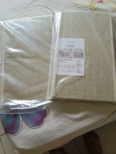 foto de Kit 2 Caixa Organizadora Dobrável Multiuso Guarda Roupa Alça Bege
