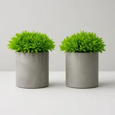 foto de Kit 2 Mini Vasos Cachepot Cimento Fosco E Planta Artificial